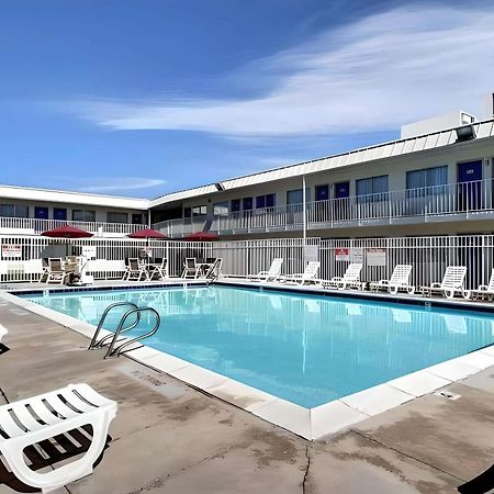 Econo Lodge ミッドベール エクステリア 写真