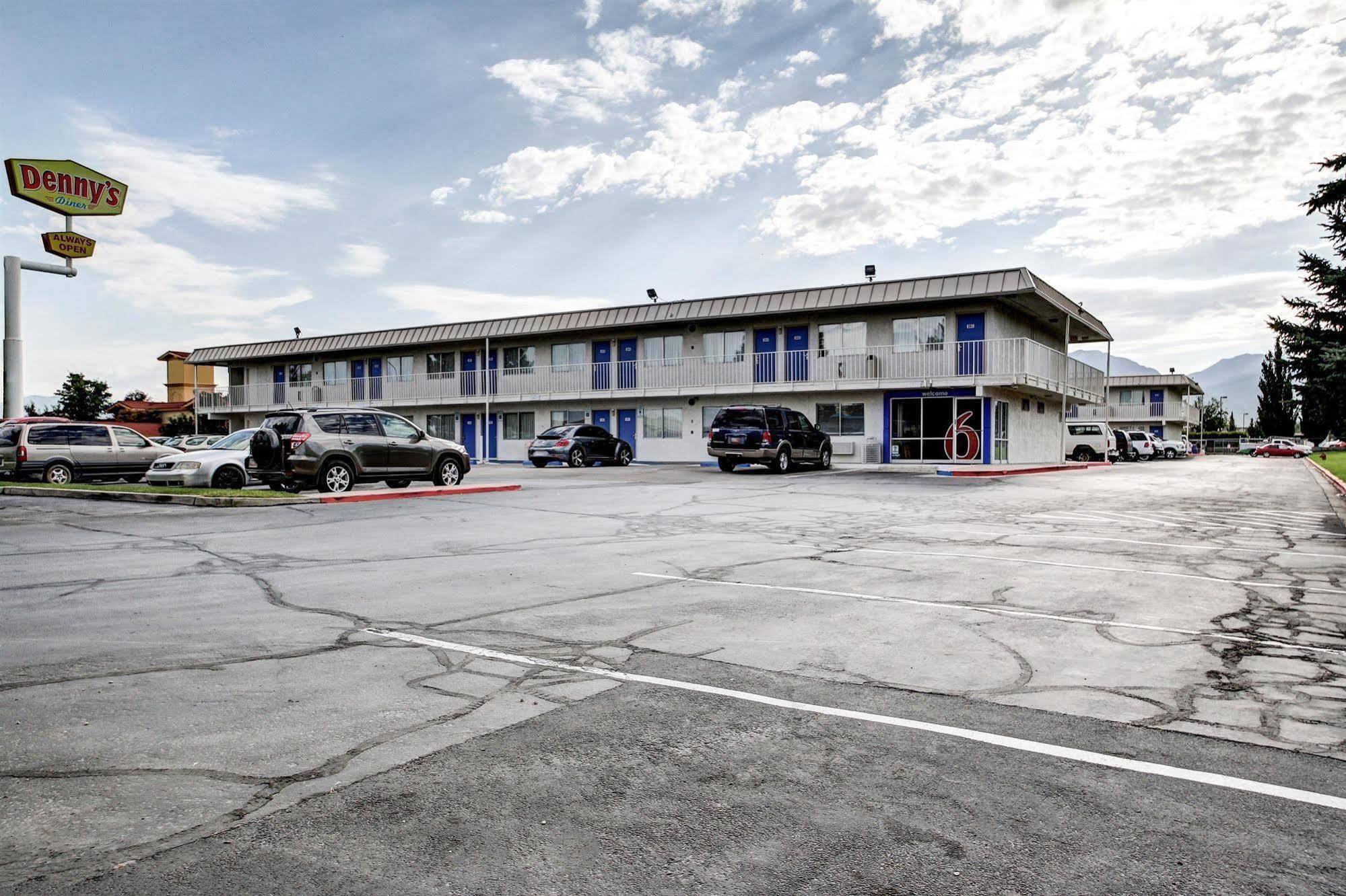 Econo Lodge ミッドベール エクステリア 写真