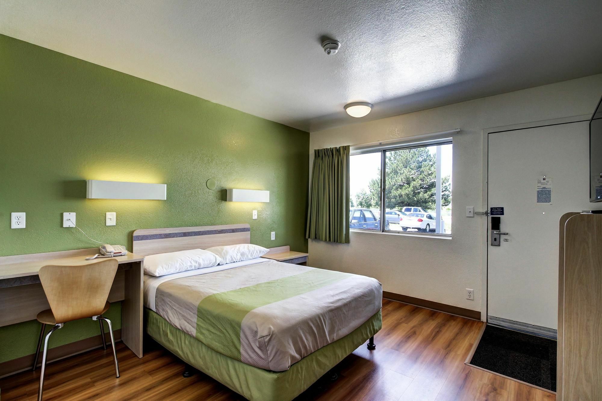 Econo Lodge ミッドベール エクステリア 写真