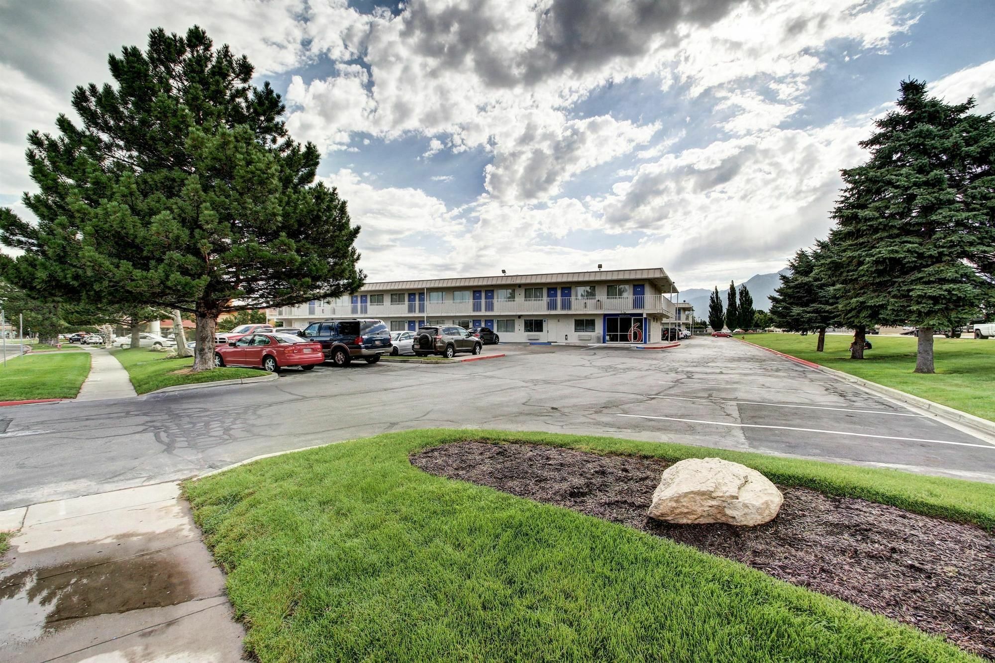 Econo Lodge ミッドベール エクステリア 写真